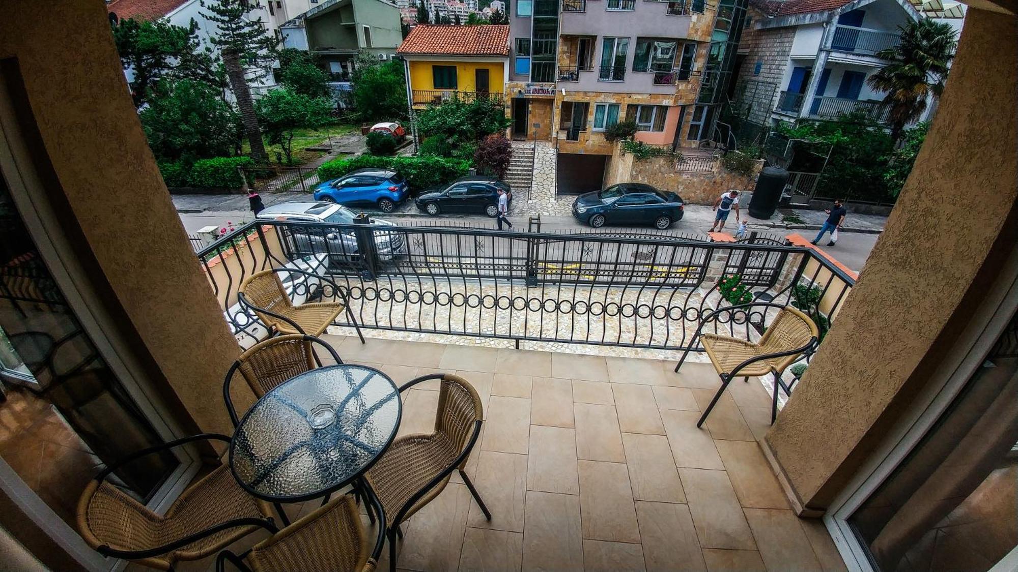 Villa Franeta Apartments 부드바 객실 사진